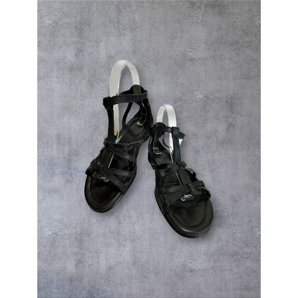 ECCO Damara Strappy Gladiator Leather Sandals Womens 41 Black EUC Flat